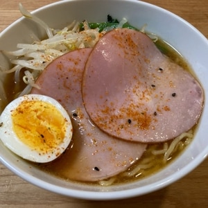 鶏そぼろ＆小松菜＆もやしde味噌ラーメン